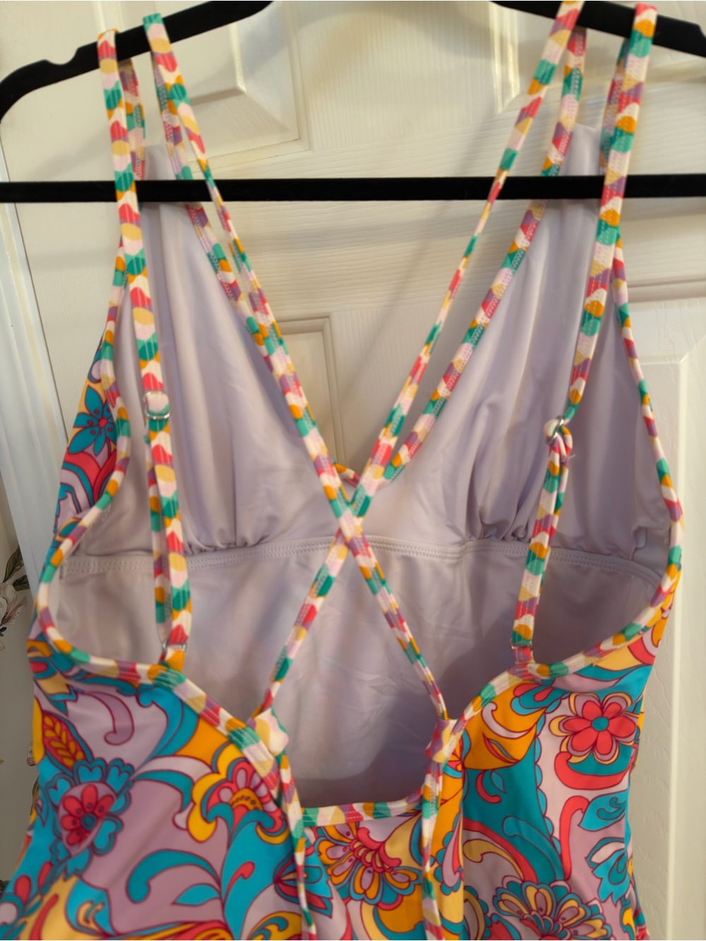 Cupshe Boho Wavy Paisley Strappy Tie Back One-Piece Swimsuit - Picture 7 of 8